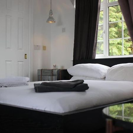 Gorgeous Annex Near Port Isaac Apartment โบดมิน ภายนอก รูปภาพ