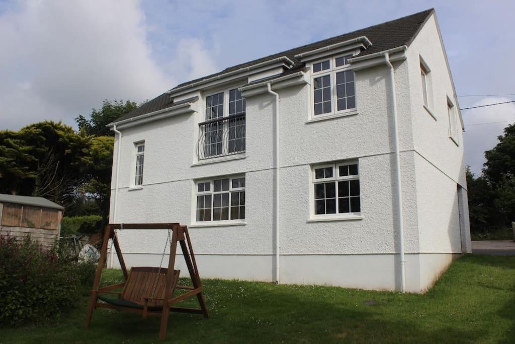 Gorgeous Annex Near Port Isaac Apartment โบดมิน ภายนอก รูปภาพ